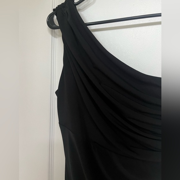 Le Chateau one shoulder midi dress-black-size small US, all over ruching - Picture 5 of 10
